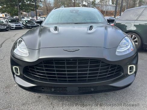 Used 2023 Aston Martin DBX AWD image 3