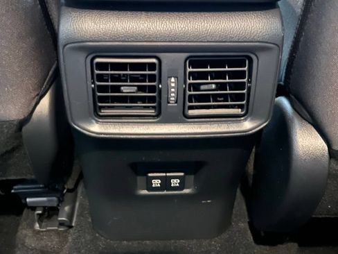 Used 2020 Toyota RAV4 XLE w/ Convenience Package AWD/4WD image 11
