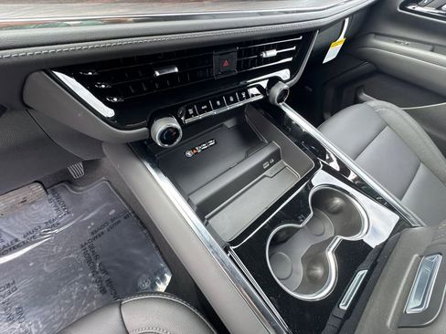 New 2026 Chevrolet Tahoe LT w/ Comfort Package image 32