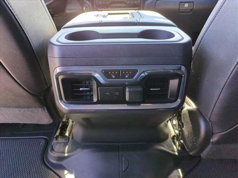 Used 2021 GMC Sierra 1500 AT4 w/ AT4 Preferred Package image 17