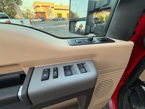 Used 2015 Ford F350 Lariat w/ Lariat Ultimate Package AWD/4WD image 20