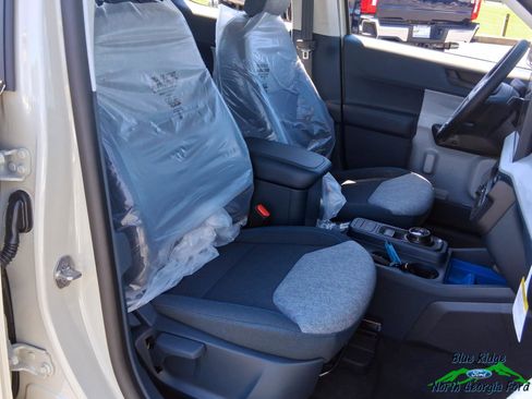 New 2025 Ford Maverick XLT w/ XLT Luxury Package image 12