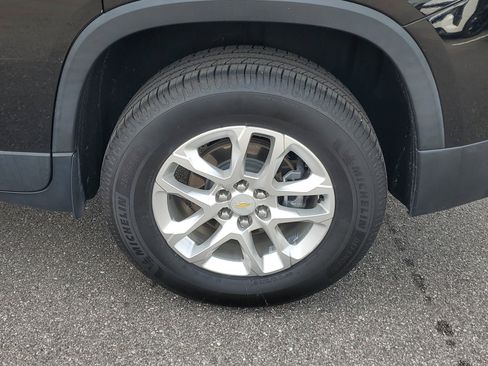 Used 2020 Chevrolet Traverse LS image 38