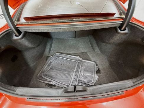 Used 2018 Dodge Charger R/T image 34