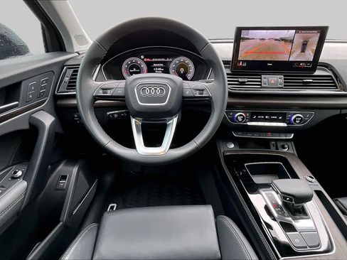 Used 2025 Audi Q5 2.0T Premium Plus AWD/4WD image 6