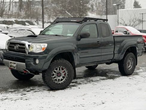 Used 2009 Toyota Tacoma 4x4 Access Cab V6 image 1