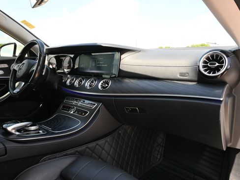 Used 2018 Mercedes-Benz E 400 Coupe image 25