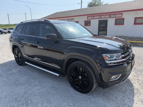 Used 2018 Volkswagen Atlas SEL AWD/4WD image 1