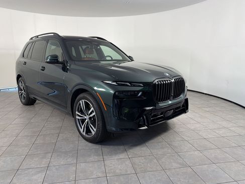 Certified 2026 BMW X7 xDrive40i AWD/4WD image 7