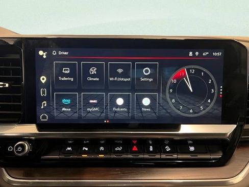 Certified 2024 GMC Sierra 1500 SLT w/ SLT Premium Plus Package AWD/4WD image 31