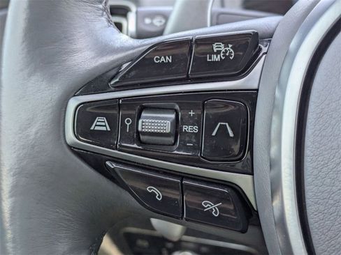 Used 2021 Aston Martin DBX Base image 20