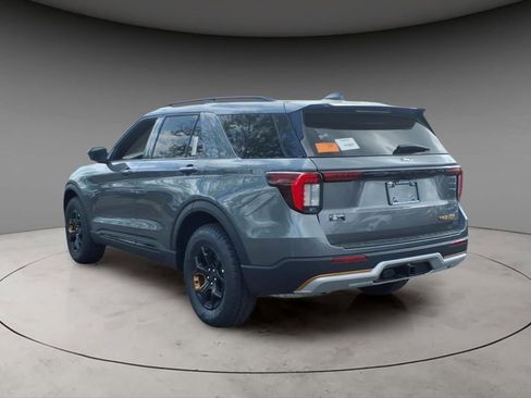 New 2026 Ford Explorer Tremor image 3