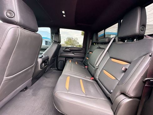 Used 2024 GMC Sierra 2500 AT4 w/ AT4 Premium Plus Package image 24