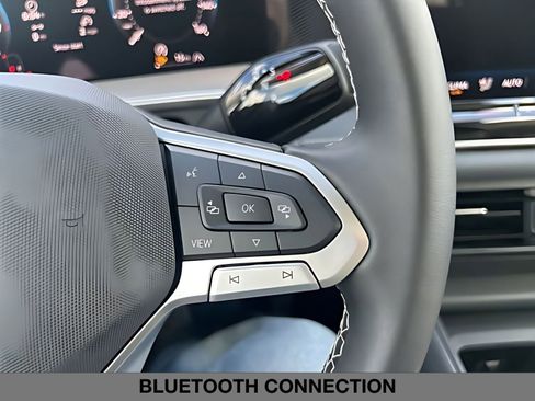 New 2026 Volkswagen Tiguan SE AWD/4WD image 24