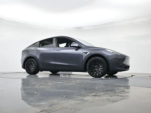 Used 2020 Tesla Model Y Performance AWD/4WD image 30