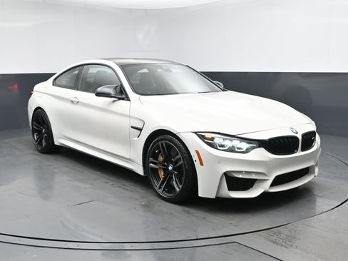 Used 2020 BMW M4 Coupe image 2
