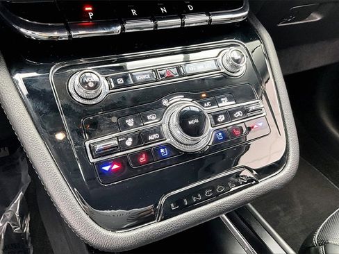 Used 2022 Lincoln Corsair AWD w/ Equipment Group 101A image 31