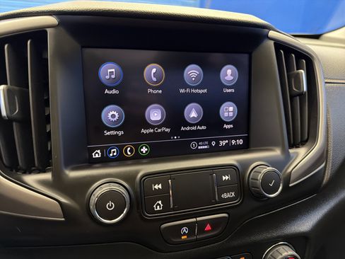 Used 2023 GMC Terrain AT4 image 19