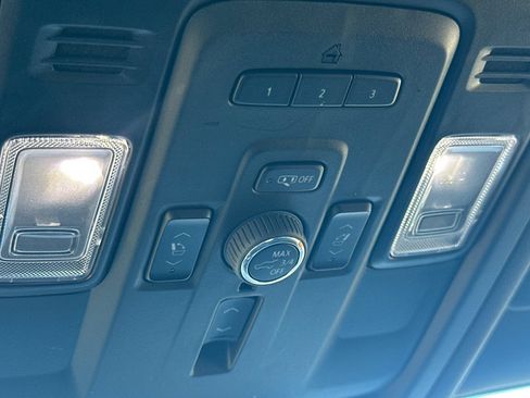 Used 2024 Chevrolet Tahoe Premier RWD image 23