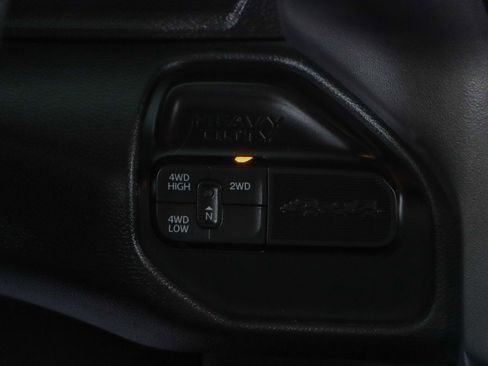 Used 2022 RAM 2500 Big Horn AWD/4WD image 22