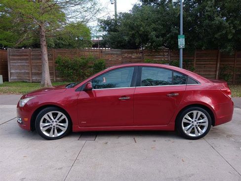 Used 2013 Chevrolet Cruze LTZ w/ Enhanced Safety Package image 2