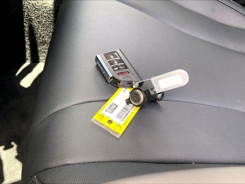 Used 2026 Acura MDX FWD image 14