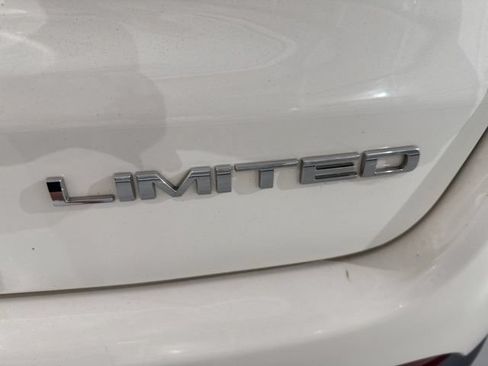 Used 2020 Jeep Compass Limited AWD/4WD image 10