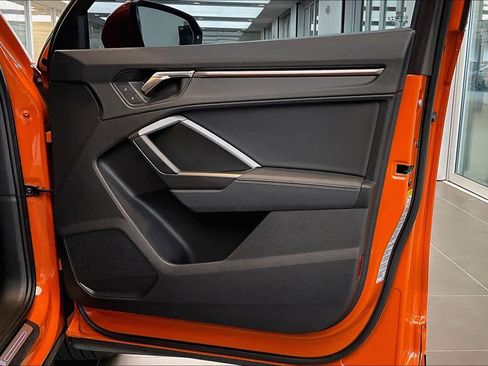 Used 2022 Audi Q3 2.0T Premium image 22