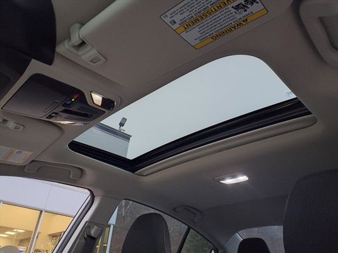 Used 2024 Subaru Legacy Premium image 10