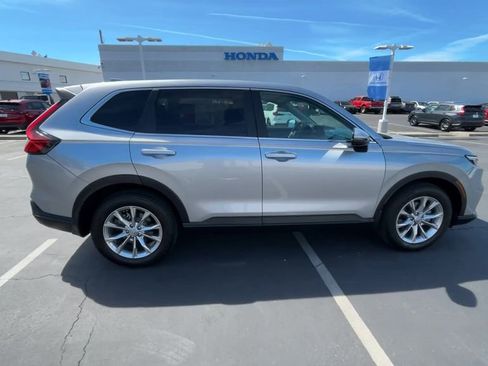 Certified 2023 Honda CR-V EX image 9