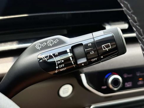 New 2026 Kia Carnival EX FWD image 46