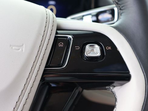 Used 2025 Lincoln Aviator Reserve w/ Luxury Package AWD/4WD image 25