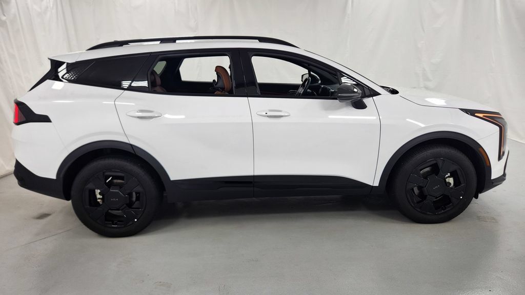 Used 2026 Kia Sportage X-Line AWD/4WD image 2