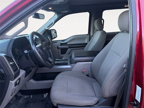 Used 2018 Ford F150 XLT w/ Equipment Group 302A Luxury image 9