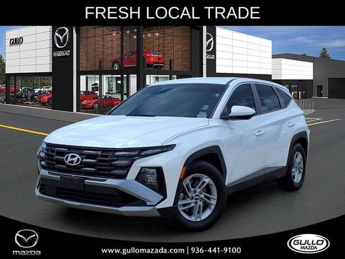 Used 2025 Hyundai Tucson SE FWD image 1
