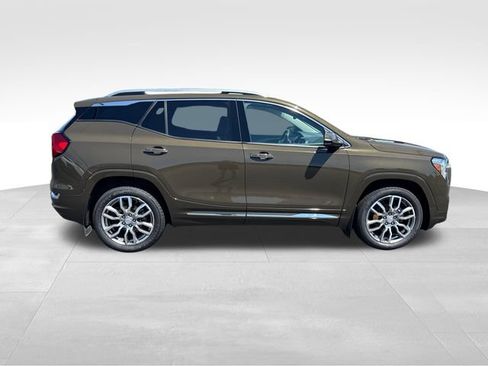 Used 2023 GMC Terrain Denali AWD/4WD image 6