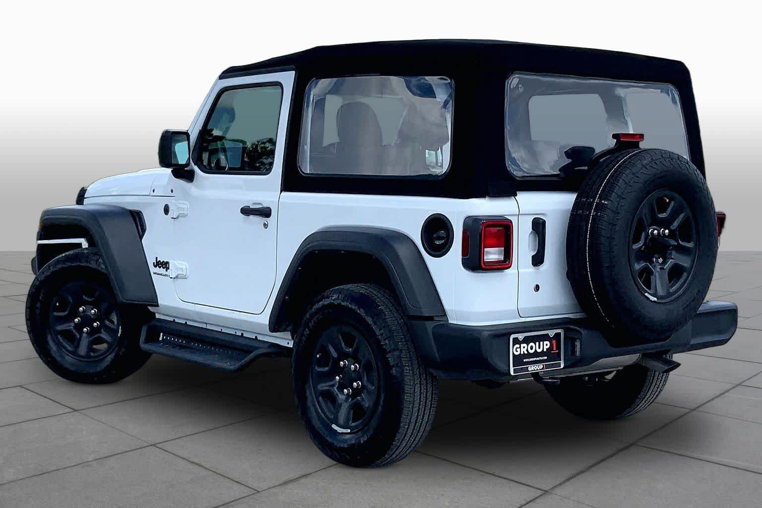Used 2024 Jeep Wrangler Sport AWD/4WD image 12