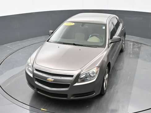 Used 2012 Chevrolet Malibu LS image 27