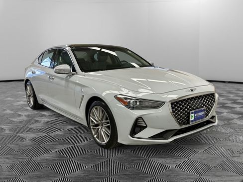 Used 2021 Genesis G70 2.0T w/ Elite Package RWD image 7
