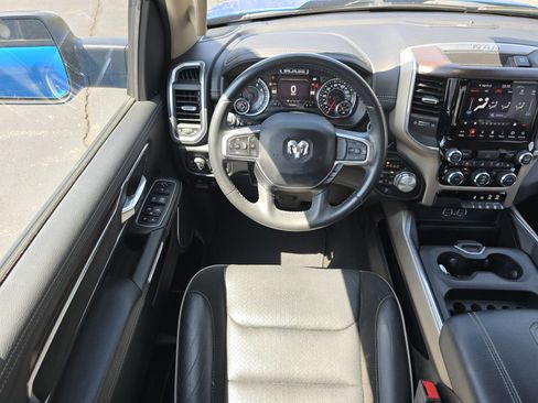 Used 2021 RAM 1500 Laramie image 33