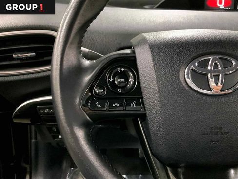 Used 2021 Toyota Prius Prime XLE FWD image 24