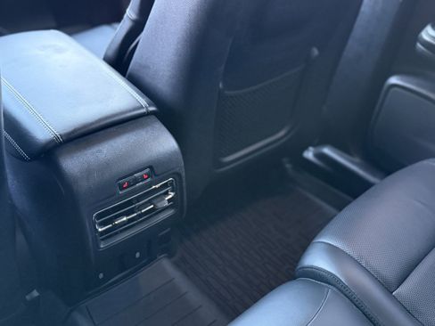 Used 2023 Lincoln Corsair Reserve w/ Equipment Group 202A image 13