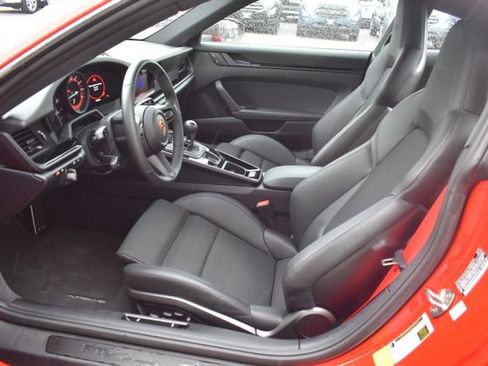 Used 2024 Porsche 911 Carrera T RWD image 18