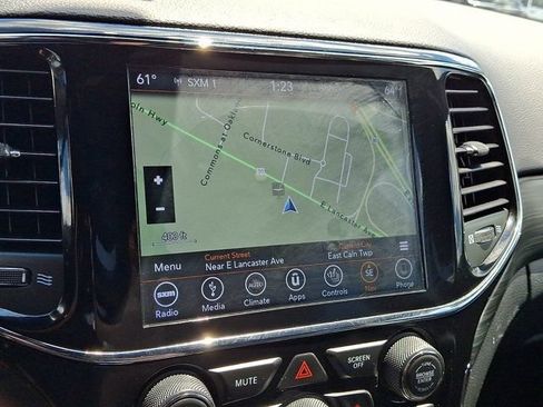 Certified 2019 Jeep Grand Cherokee Altitude AWD/4WD image 22