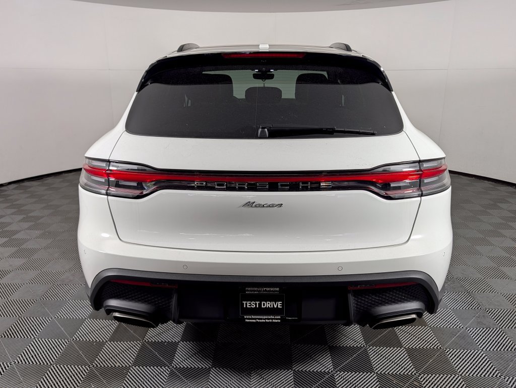 New 2026 Porsche Macan AWD/4WD image 6
