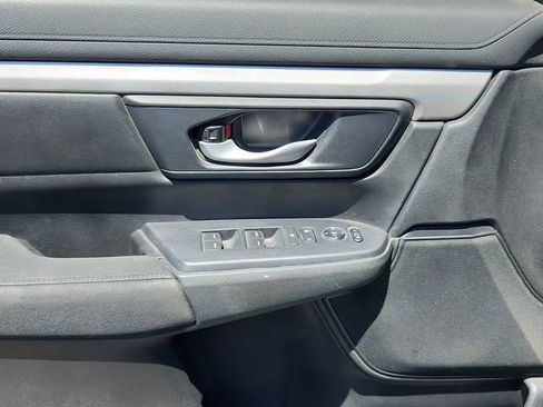 Used 2019 Honda CR-V LX image 11