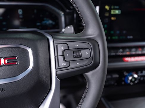 Used 2024 GMC Sierra 1500 SLT w/ SLT Convenience Package image 86