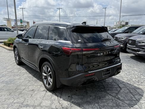 Certified 2023 INFINITI QX60 Luxe w/ Vision Package FWD image 5