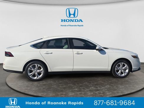 New 2026 Honda Accord LX image 6