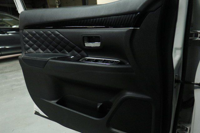 Used 2020 Mitsubishi Outlander GT AWD/4WD image 19